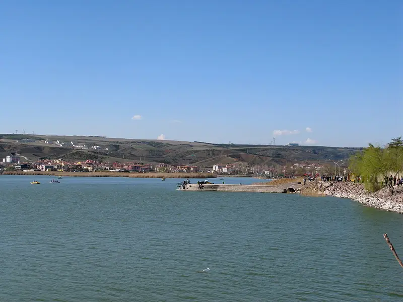 Gölbaşı (20 km)