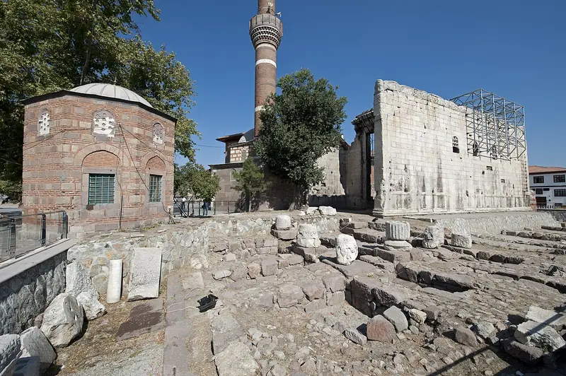 Hacı Bayram Camii ve Augustus Tapınağı