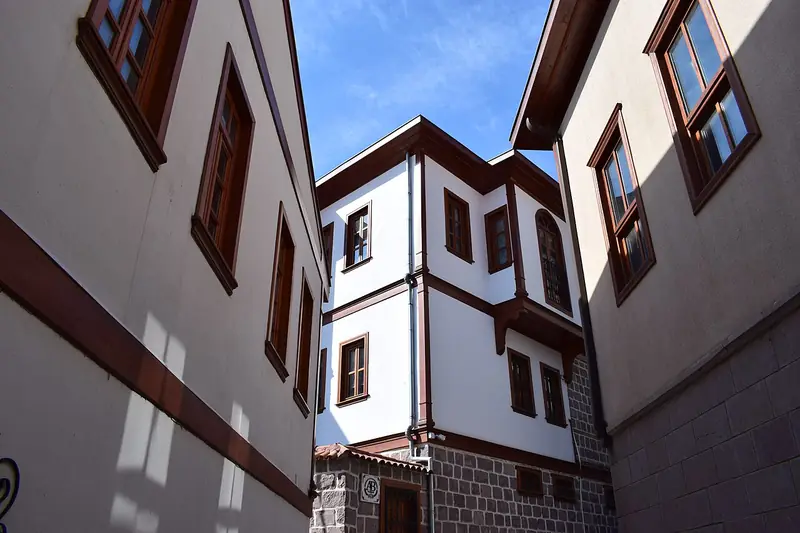 Hamamönü ve Hamamarkası