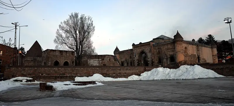 İhlasiye Medresesi