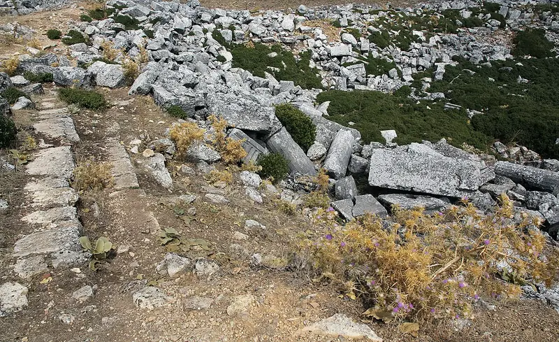 Kremna Antik Kenti (Bucak)