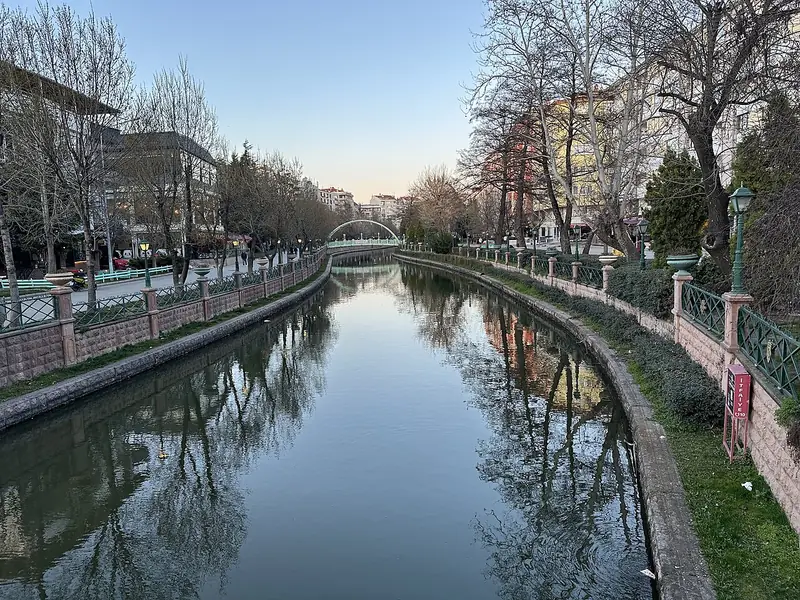 Porsuk Çayı, Adalar ve Gondol Turu