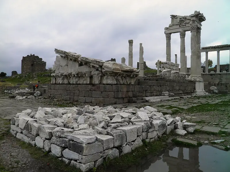 Bergama Akropolü