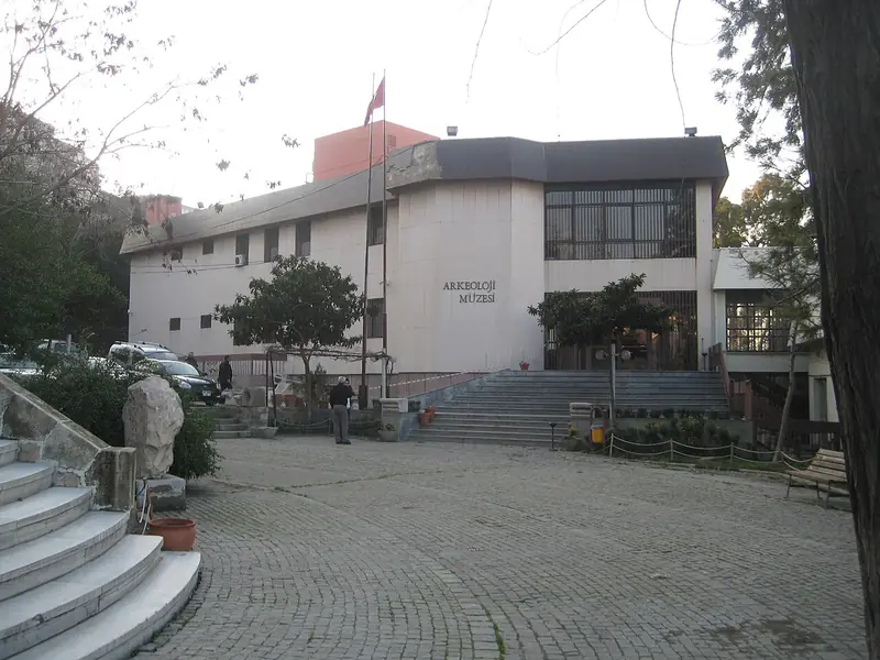 İzmir Arkeoloji Müzesi