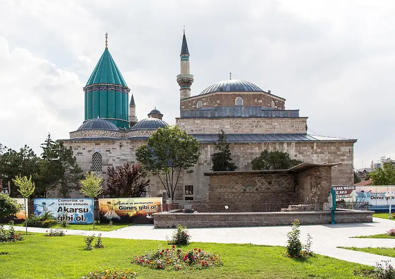 Mevlana Müzesi (Yeşil Türbe)