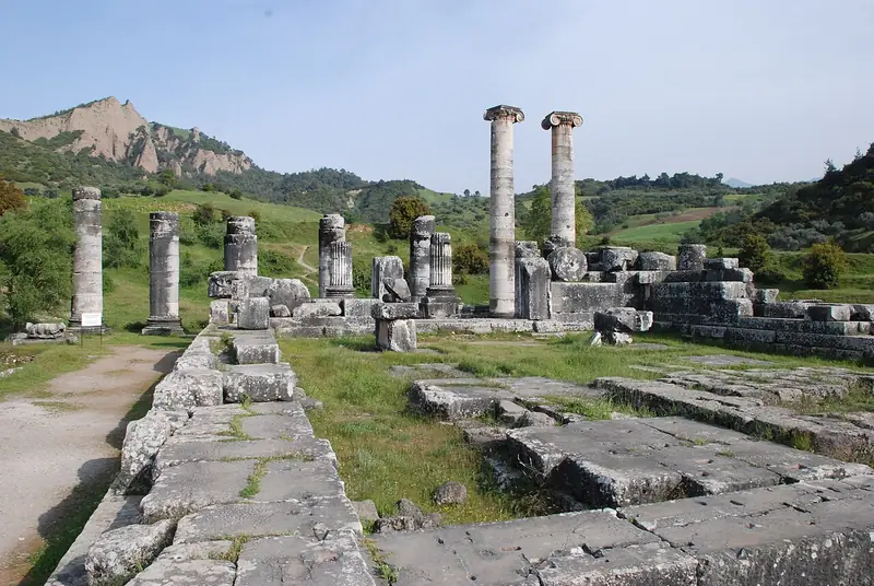Sardes Örenyeri ve Artemis Tapınağı