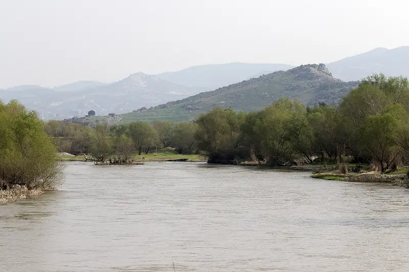 Ceyhan Nehri ve Gökçedam kıyısı