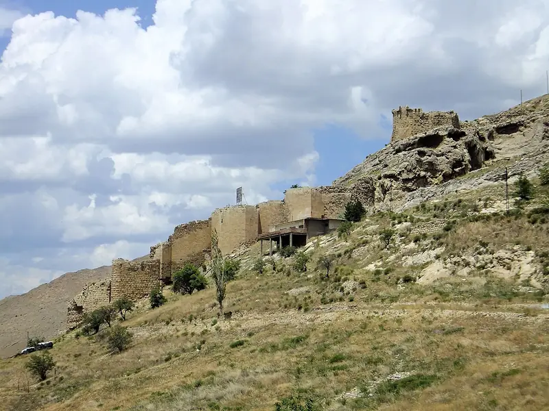 Divriği Kalesi ve Cam Seyir Terası